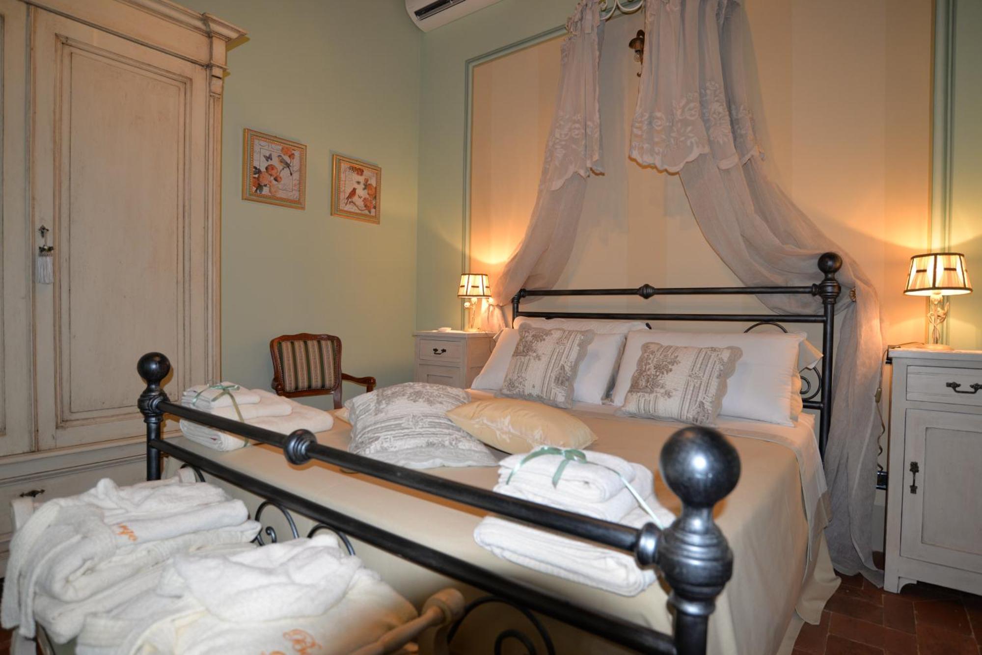 Orentano Borgo Ai Lecciゲストハウス 部屋 写真